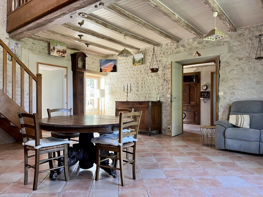 House in Montmoreau-Saint-Cybard, Montmoreau, France 4 - 15228094