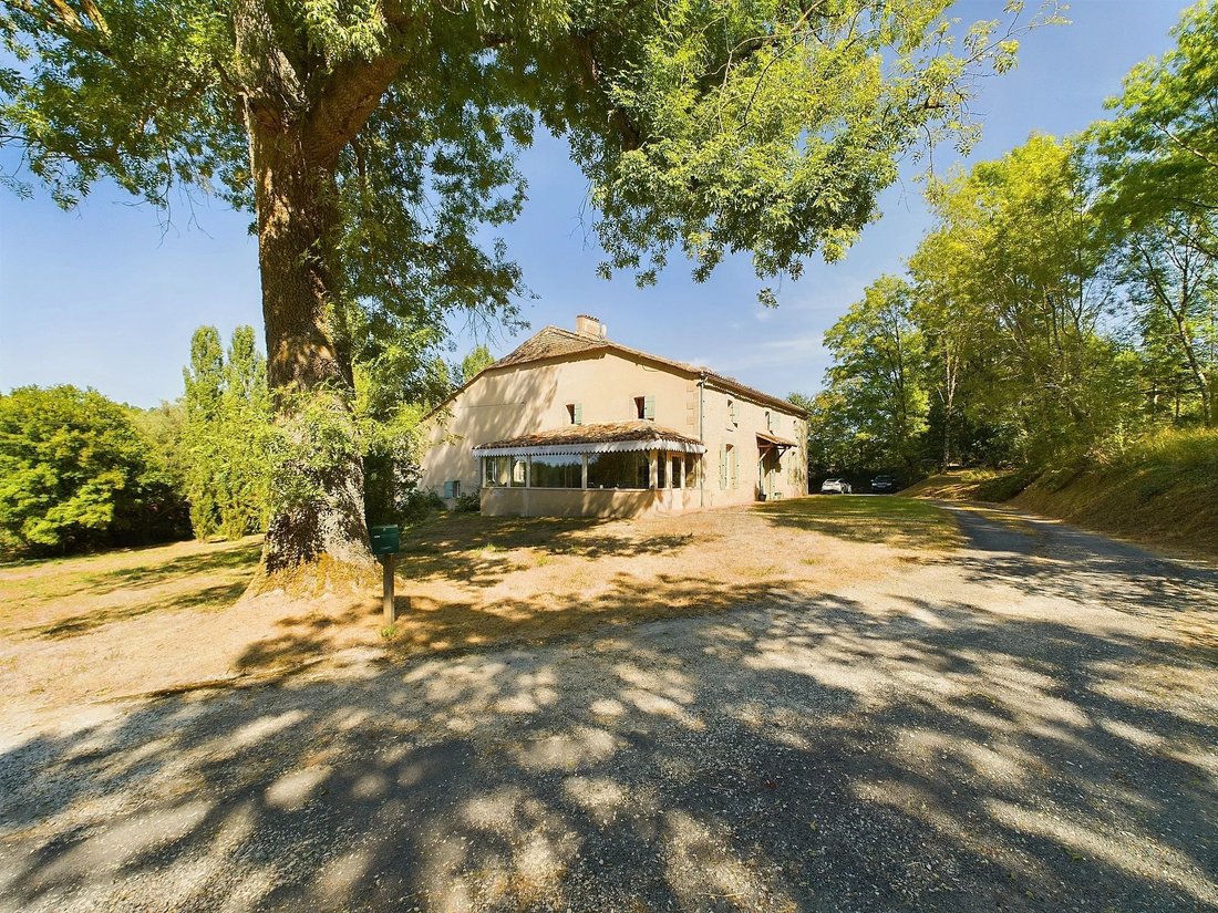 House in Tombebœuf, Nouvelle-Aquitaine, France 1 - 15227914