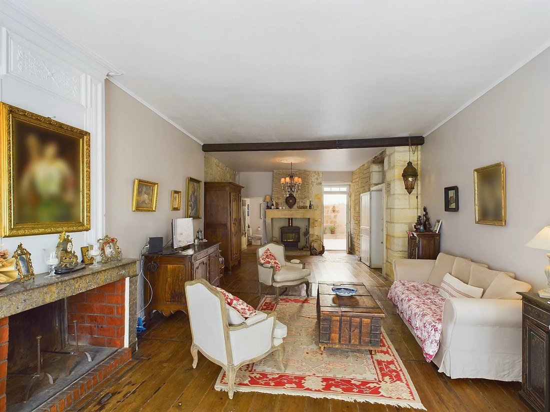 House in Port-Sainte-Foy-et-Ponchapt, Nouvelle-Aquitaine, France 3 - 15228117