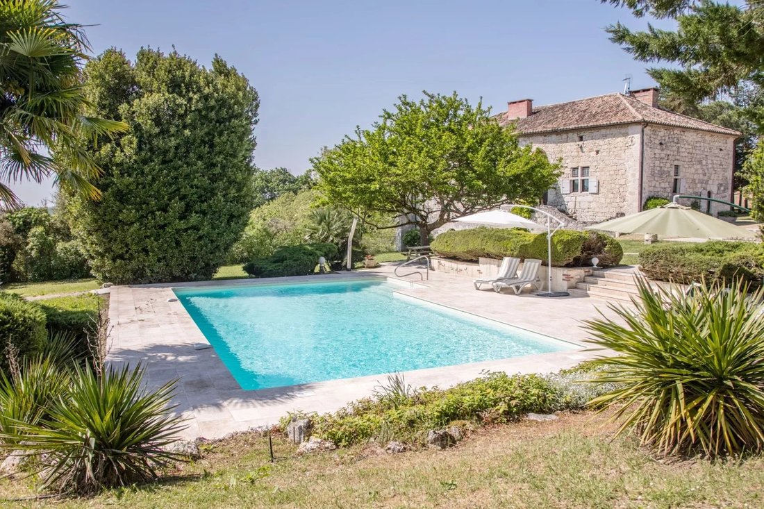 House in Beauville, Nouvelle-Aquitaine, France 1 - 15227850