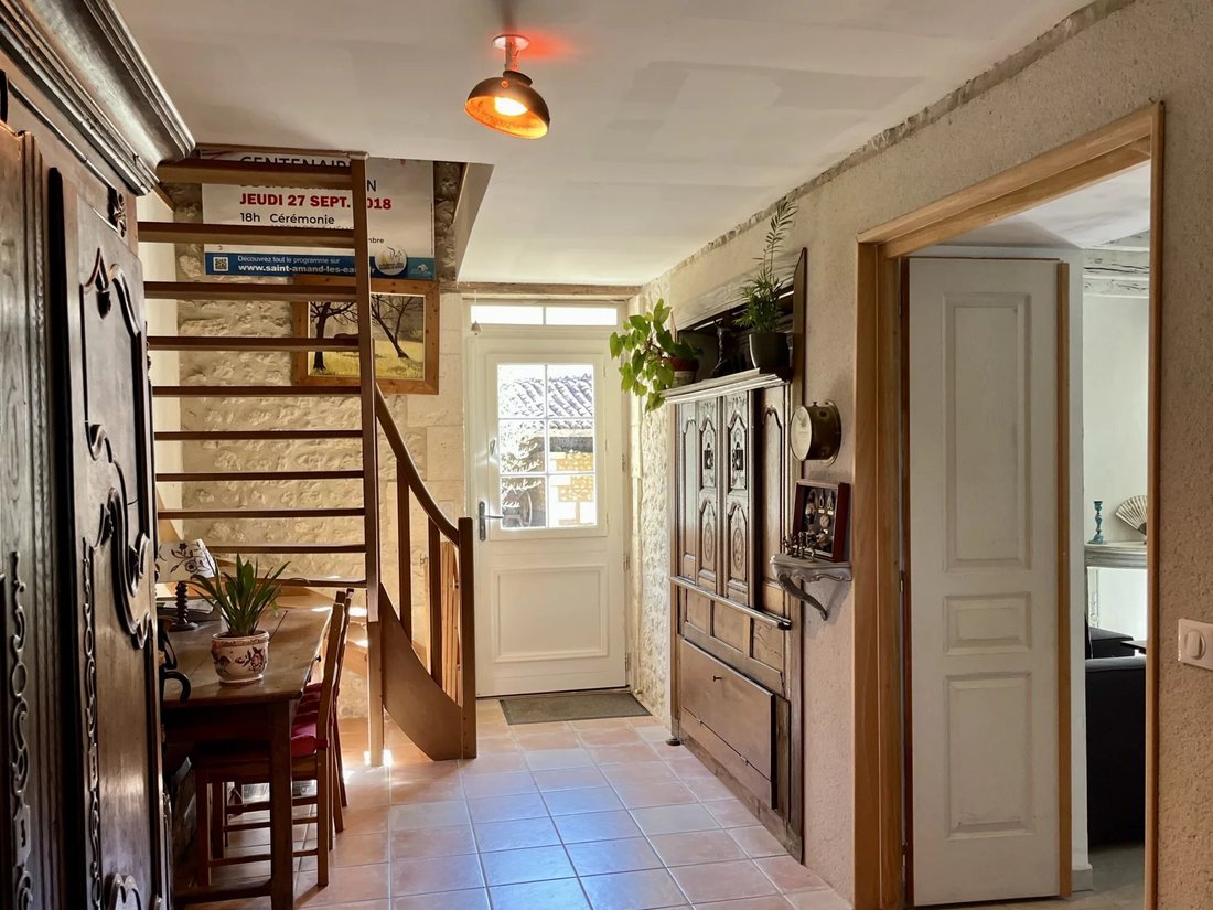 House in Montmoreau-Saint-Cybard, Montmoreau, France 5 - 15228094