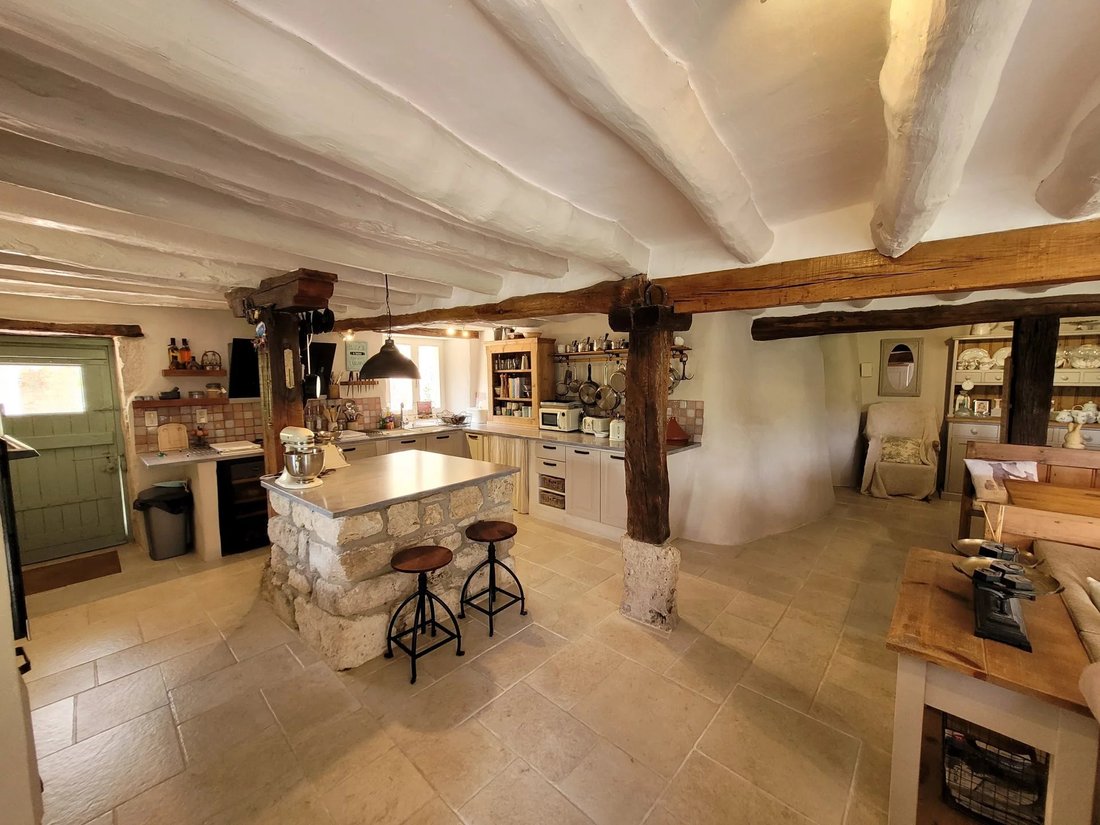House in Laroque-Timbaut, Nouvelle-Aquitaine, France 3 - 15227824