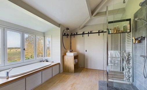 The Noble Chartreuse With Swimming Pool And Pigeoneer