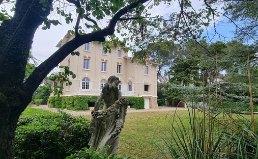 House in Carcassonne, Occitania, France 1
