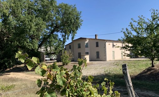 House in Duras, Nouvelle-Aquitaine, France 1