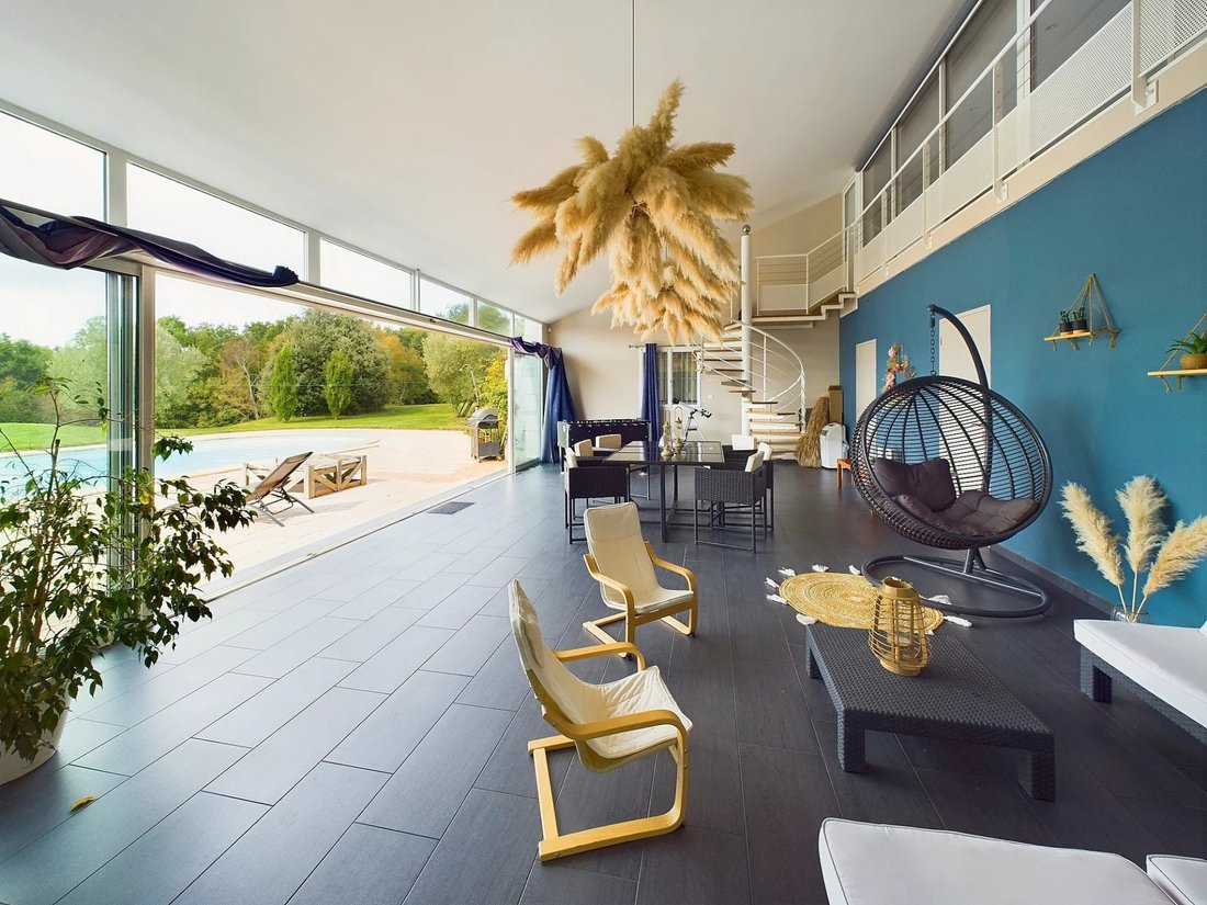 House in Saint-Pastour, Nouvelle-Aquitaine, France 2 - 15228271