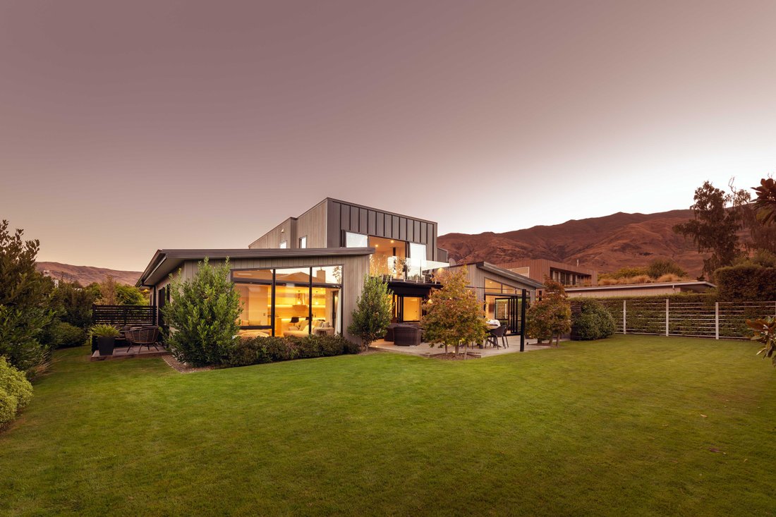 House in Wanaka, Otago, New Zealand 1 - 15228632