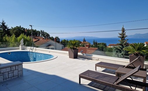 Villa in Mjesni odbor Luka, Grad Rijeka, Primorje-Gorski Kotar County 1