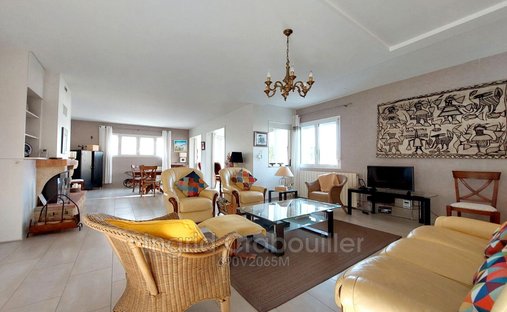 Villa in Pontaillac, Royan, France 1