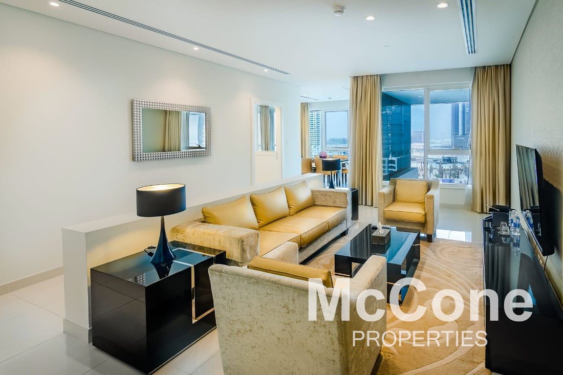 Dubai, Dubai, United Arab Emirates 1 - 15229624