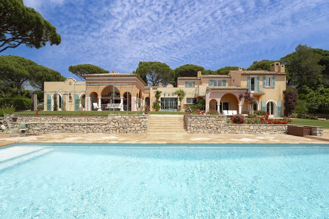 House in Saint-Tropez, Provence-Alpes-Côte d'Azur, France 1 - 14497813