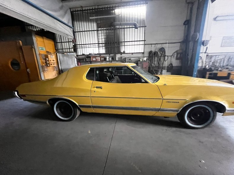 Coupe in Glendale, United States 2 - 15229330