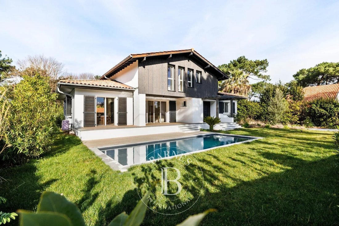 House in Anglet, Nouvelle-Aquitaine, France 2 - 15228857