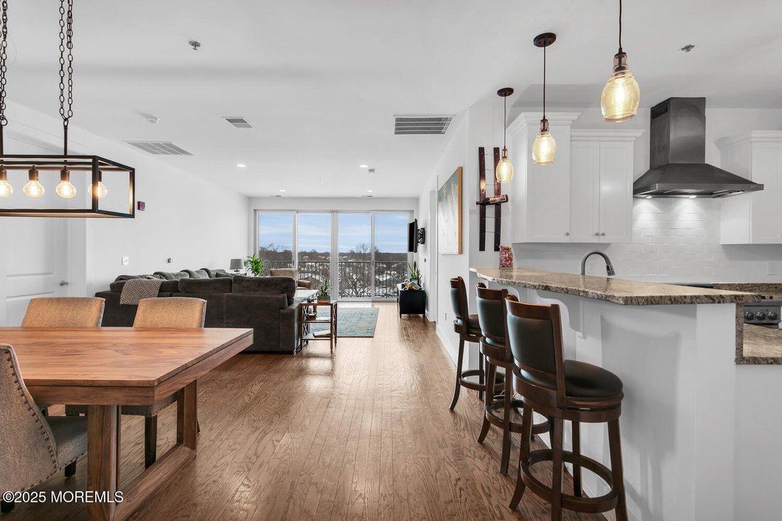 Condo in Long Branch, New Jersey, United States 2 - 15229602