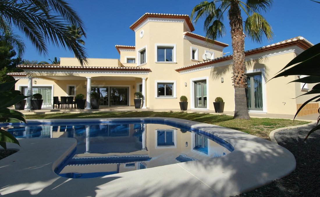 Villa in Benissa, Valencian Community, Spain 1 - 12416995