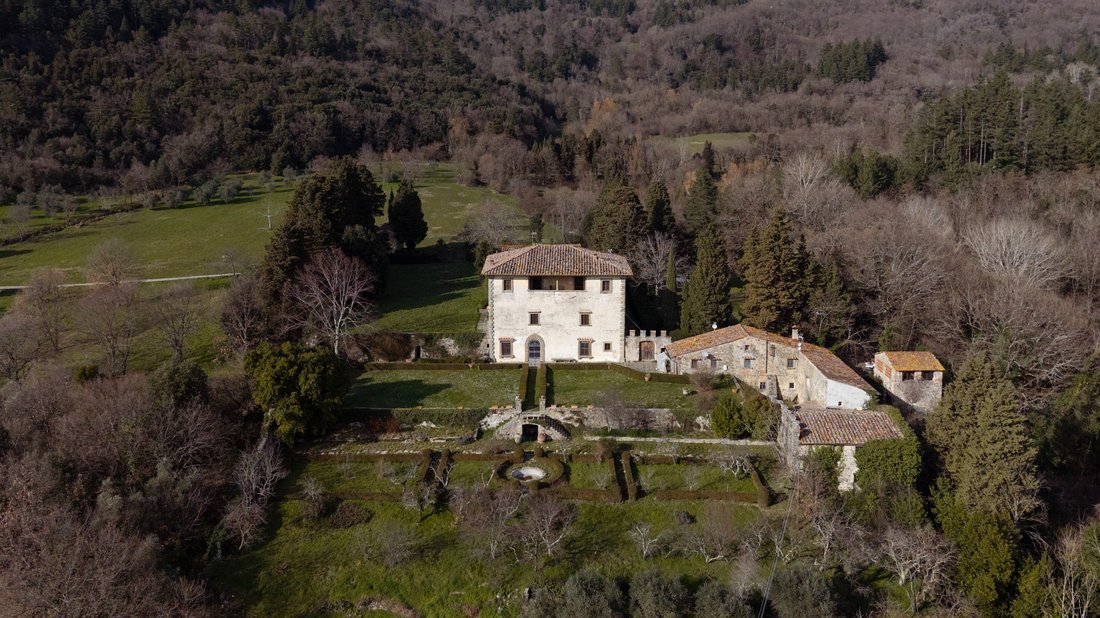 Estate in Pontassieve, Tuscany, Italy 1 - 15199470