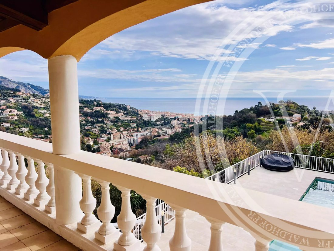 Villa in Menton, Provence-Alpes-Côte d'Azur, France 2 - 15230387