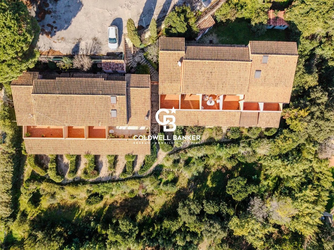 Le Lavandou, Provence-Alpes-Côte d'Azur, France 4 - 15036307
