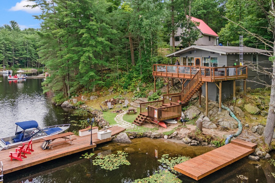 House in MacTier, Ontario, Canada 3 - 14574662