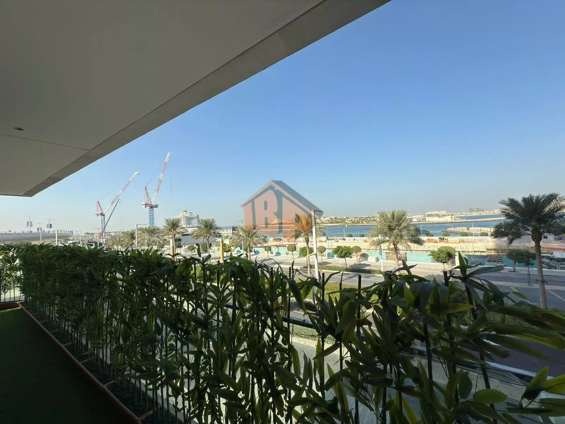 Apartment in Dubai, United Arab Emirates 2 - 15230361