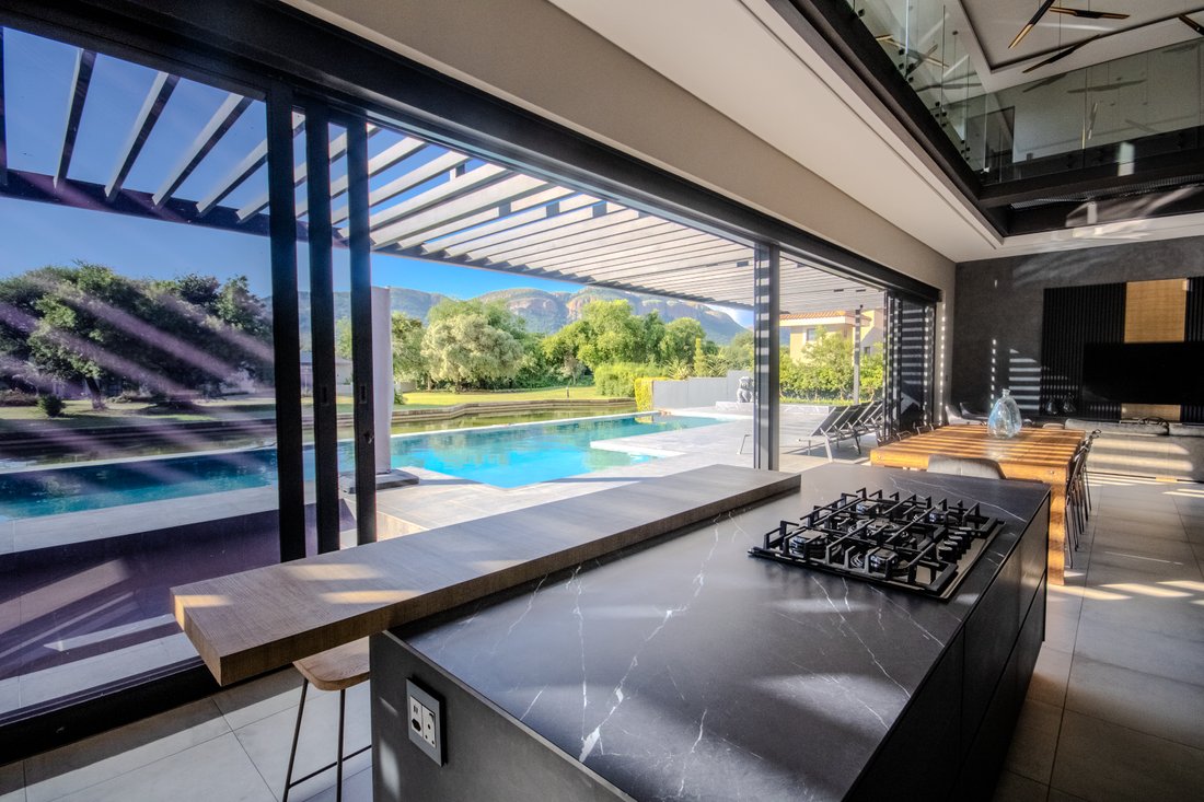 House in Hartbeespoort, North West, South Africa 5 - 15230435
