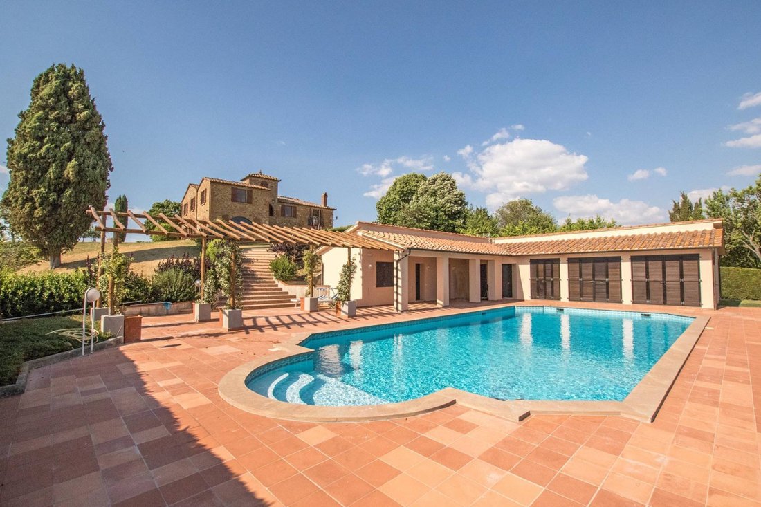Villa a Pienza, Toscana, Italia 1 - 15230711