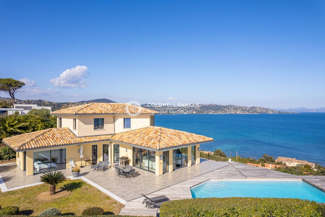 House in Sainte-Maxime, Provence-Alpes-Côte d'Azur, France 1 - 15231662