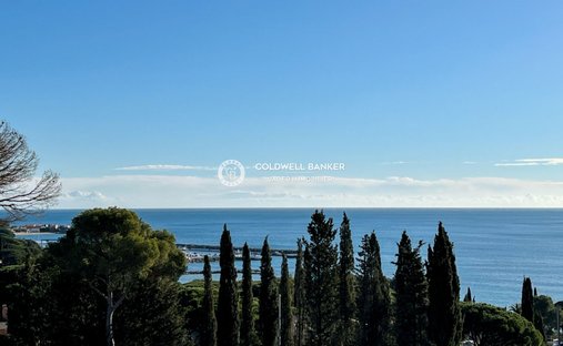 Apartment in Roquebrune-sur-Argens, Provence-Alpes-Côte d'Azur, France 1