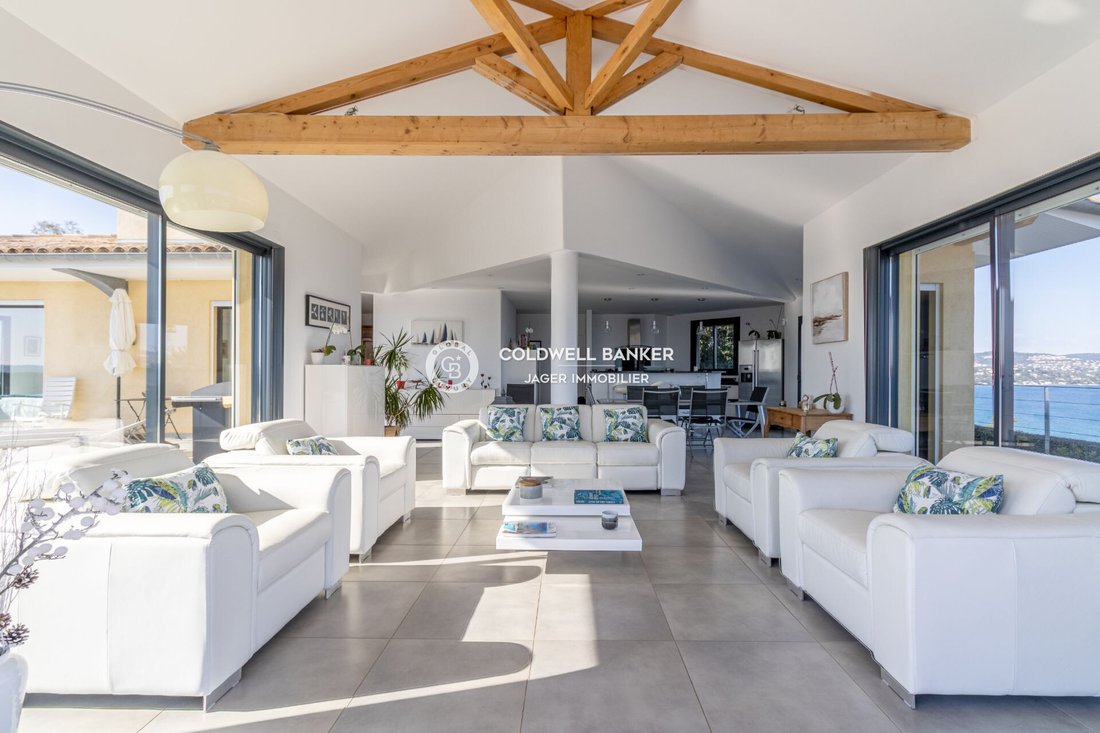 House in Sainte-Maxime, Provence-Alpes-Côte d'Azur, France 4 - 15231662