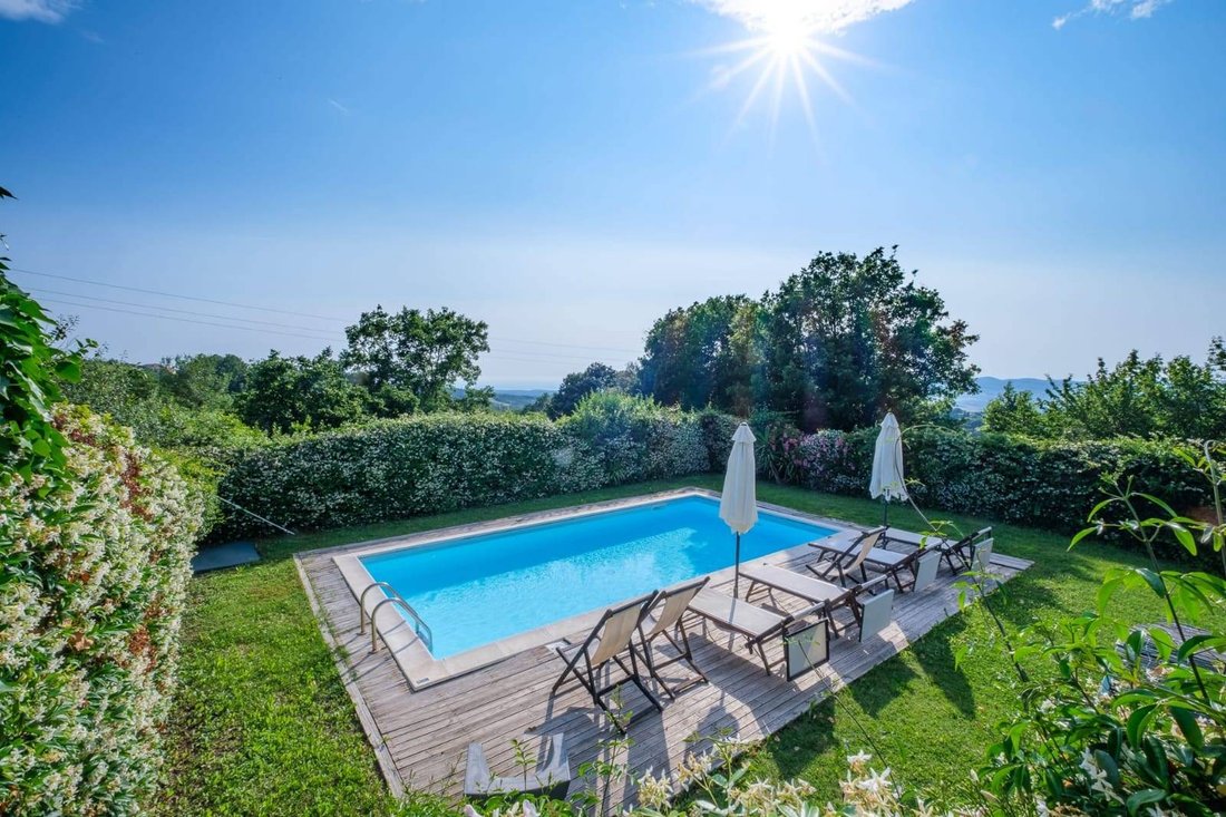 Villa a Castellina Marittima, Toscana, Italia 2 - 15233606