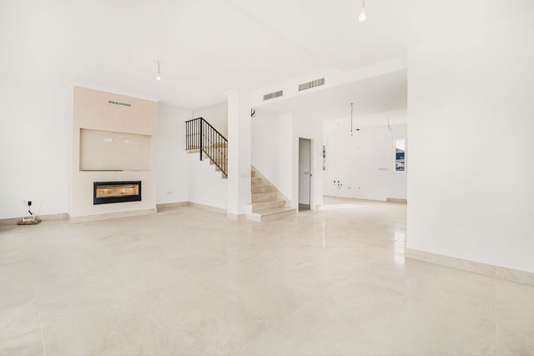 House in Marbella, Andalusia, Spain 3 - 15233878