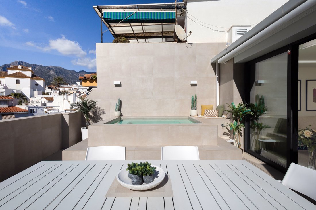 Apartment in Marbella, Andalusia, Spain 2 - 15233900