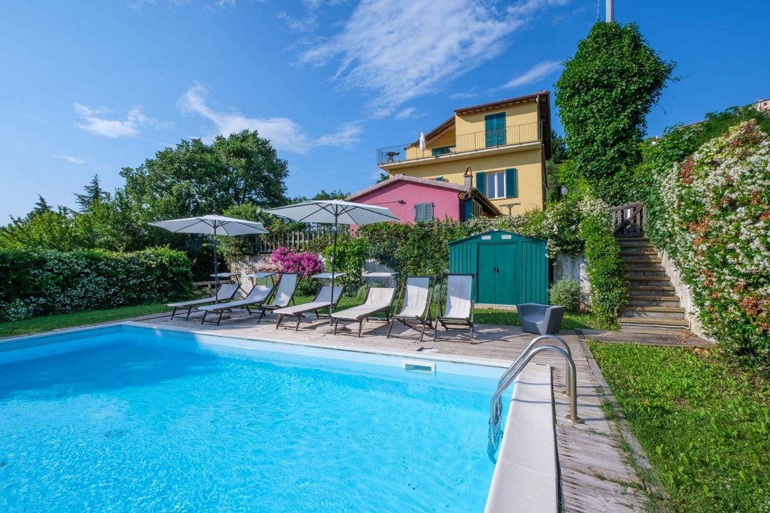 Villa a Castellina Marittima, Toscana, Italia 1 - 15233606