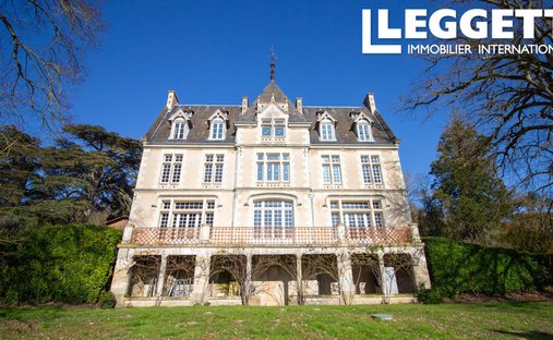 Castello a Centre, Loudun, Francia 1