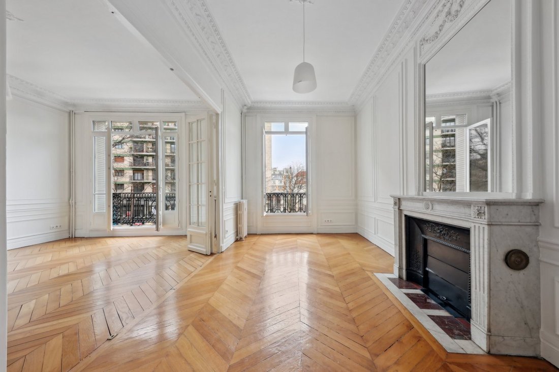 Apartment in Mouton Duvernet, Paris 14e Arrondissement, Paris 4 - 15233286