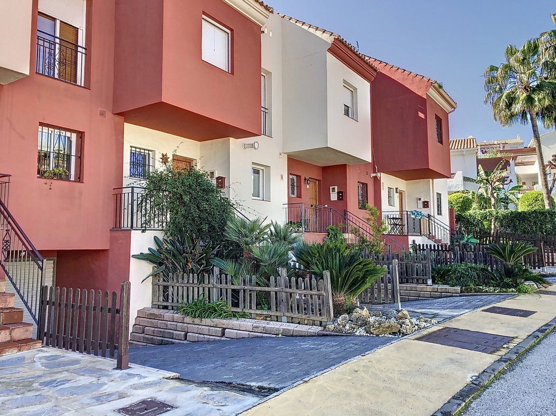 Townhouse in Estepona, Andalusia, Spain 2 - 15232974