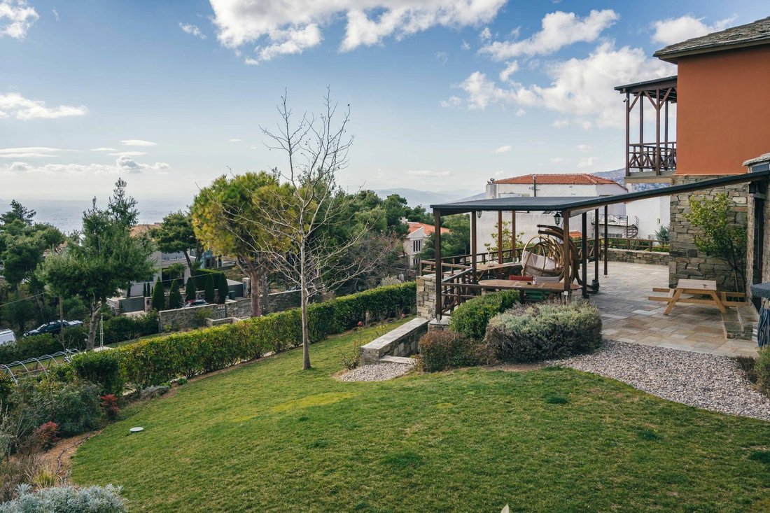 Villa in Thrakomakedones, Attica, Greece 4 - 15232490