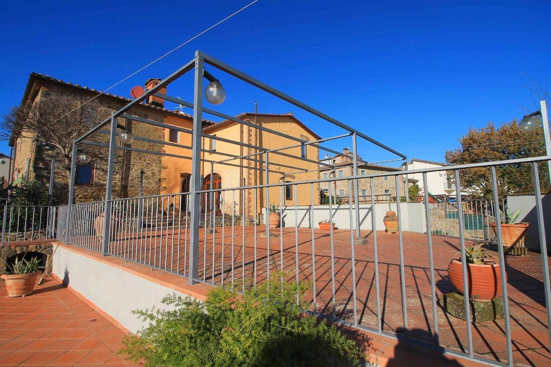 Farm Ranch in Center, Vinci, Tuscany 3 - 15233214