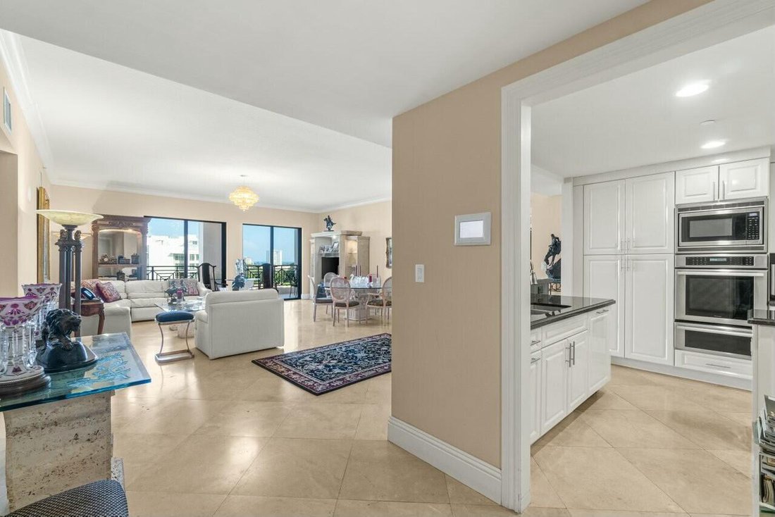 Condo in Boca Raton, Florida, United States 2 - 15232072