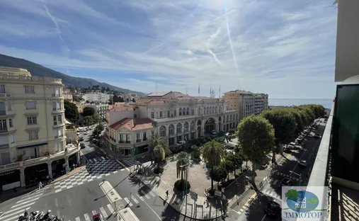 Appartamento a Mentone, Provenza-Alpi-Costa Azzurra, Francia 1