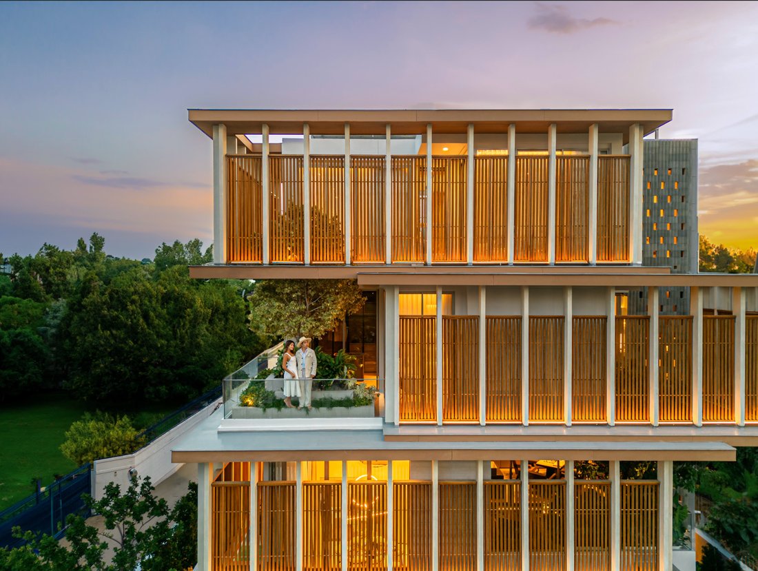 Your Signature Penthouse – A Masterpiece of Luxury in Ari