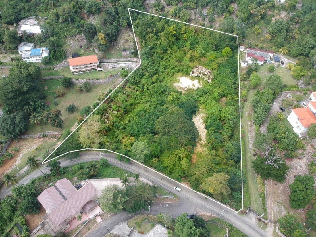 Land in Kingston 9, Jamaica 2 - 15234684