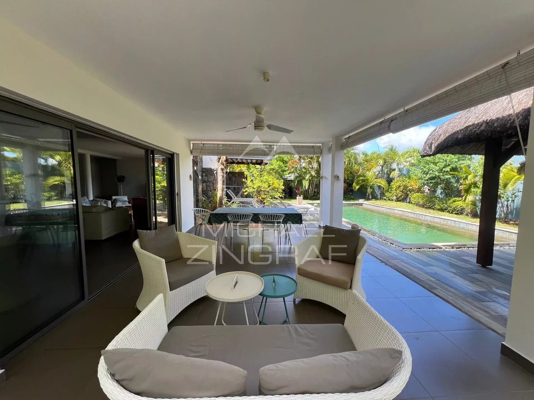 Villa in Grand Baie, Rivière du Rempart District, Mauritius 3 - 15234057