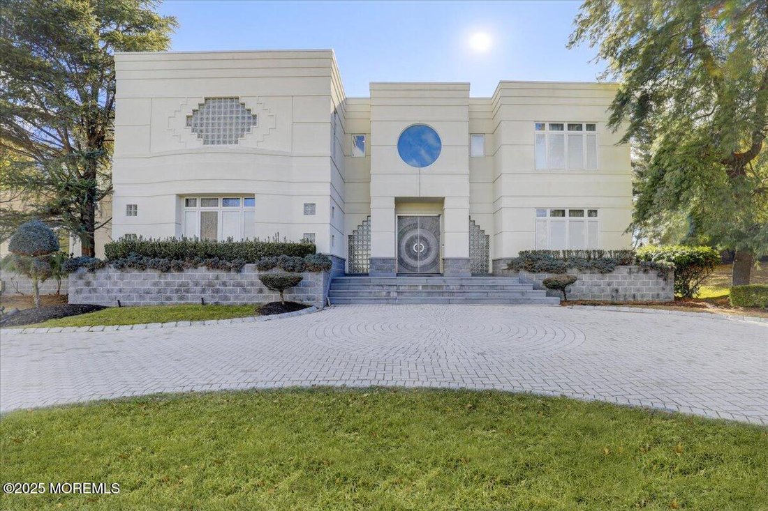 House in Marlboro Township, New Jersey, United States 4 - 15234582