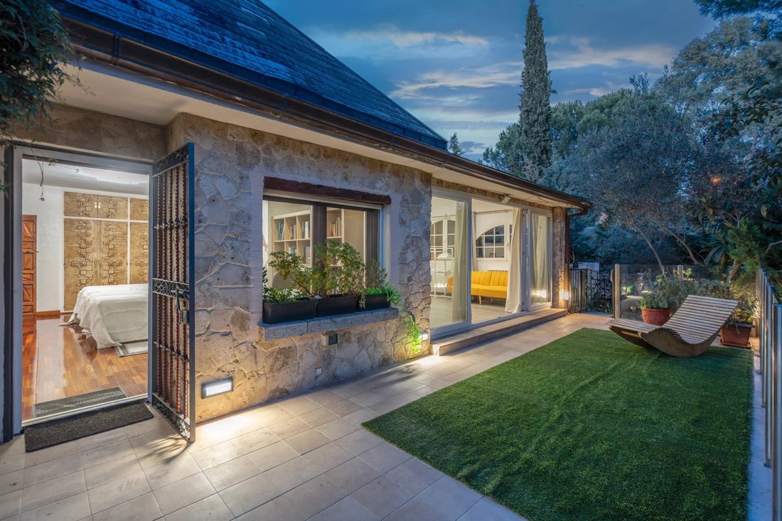 Chalet in Fuencarral-El Pardo, Madrid, Spain 2 - 14284854