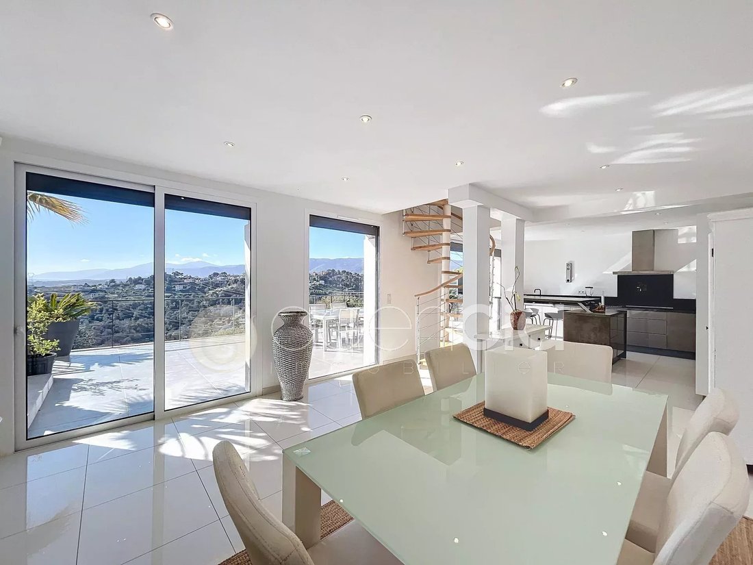 Villa in Nice, Provence-Alpes-Côte d'Azur, France 5 - 15234032