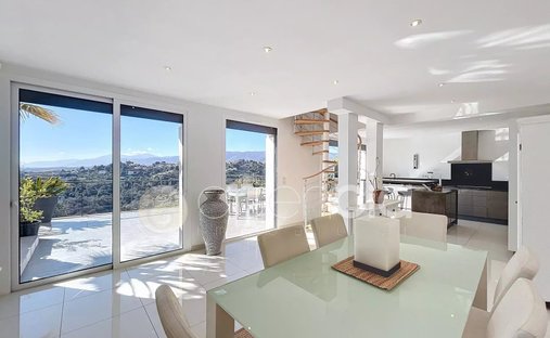 Villa in Nice, Provence-Alpes-Côte d'Azur, France 1