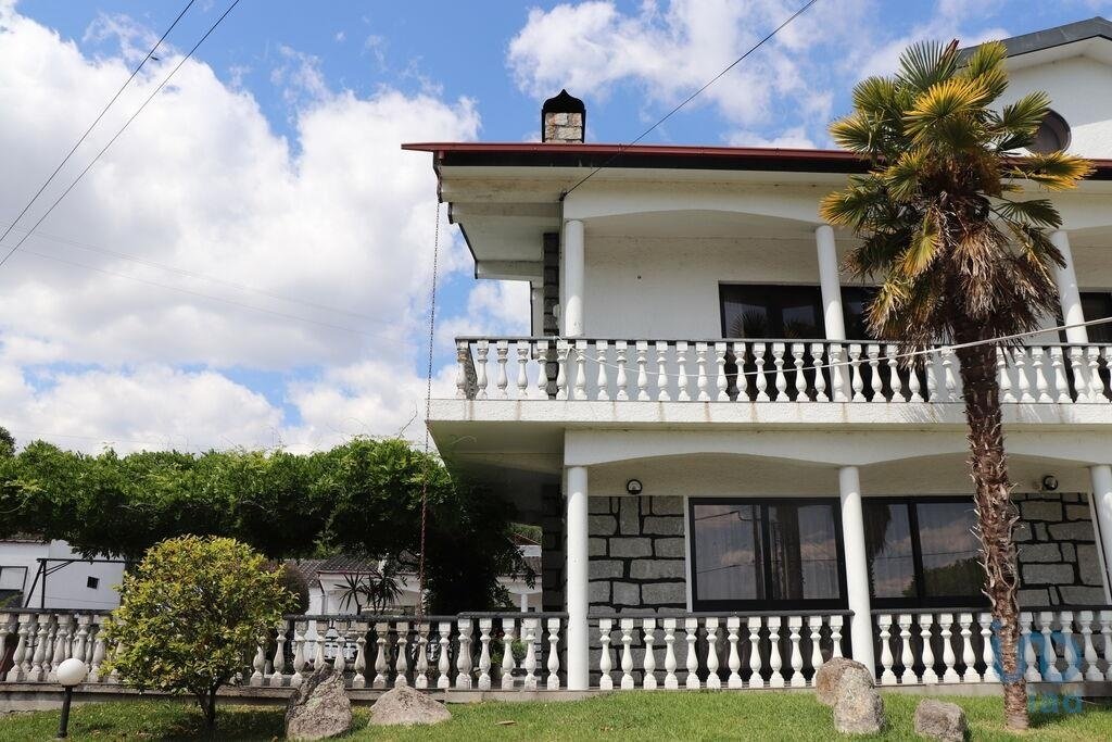 Townhouse in Adoufe e Vilarinho de Samarda, Vila Real District, Portugal 2 - 15234584
