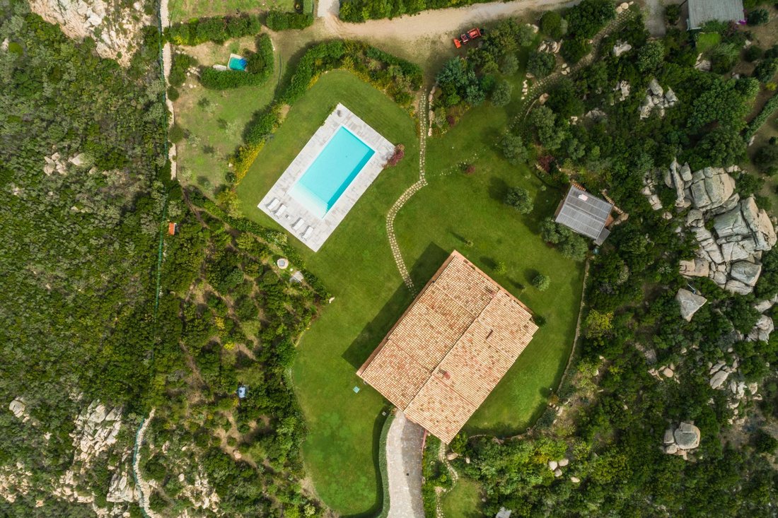 Villa in Arzachena, Sardinia, Italy 5 - 15234077