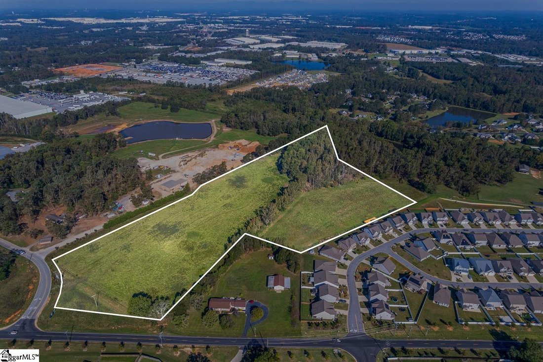 Farm Ranch in Greer, South Carolina, United States 2 - 15234601